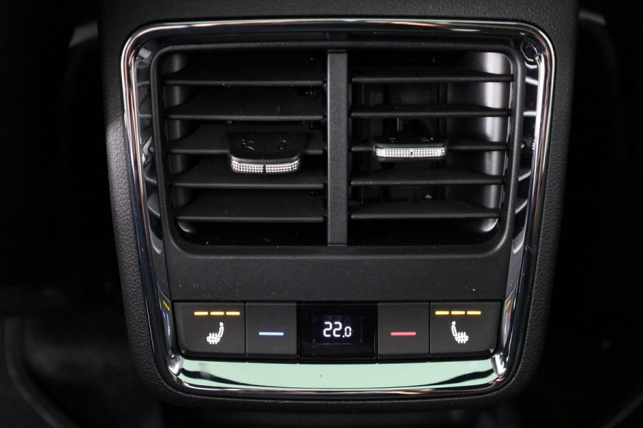 Škoda Enyaq 60 Sportline 180pk| Panoramadak | Business upgrade pakket | 21 inch Lichtmetalen velgen |