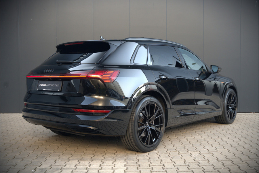 Audi e-tron e-tron 50 quattro Launch edition plus 71 kWh S-Line | Panoramadak | Bang & Olufsen | Head-Up Display | Stoelverwarming | Ambiance Verlichting | Adaptive Cruise Control | Memory Seat | Camera |