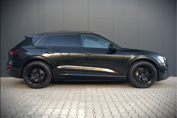 Audi e-tron e-tron 50 quattro Launch edition plus 71 kWh S-Line | Panoramadak | Bang & Olufsen | Head-Up Display | Stoelverwarming | Ambiance Verlichting | Adaptive Cruise Control | Memory Seat | Camera |
