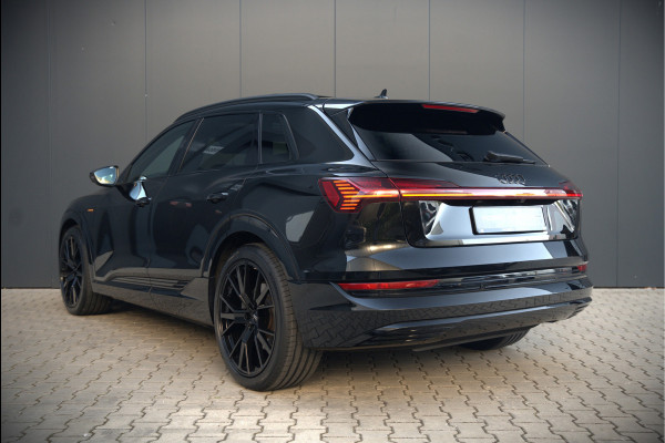 Audi e-tron e-tron 50 quattro Launch edition plus 71 kWh S-Line | Panoramadak | Bang & Olufsen | Head-Up Display | Stoelverwarming | Ambiance Verlichting | Adaptive Cruise Control | Memory Seat | Camera |
