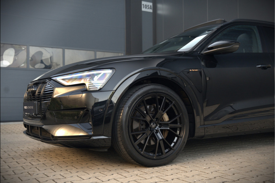 Audi e-tron e-tron 50 quattro Launch edition plus 71 kWh S-Line | Panoramadak | Bang & Olufsen | Head-Up Display | Stoelverwarming | Ambiance Verlichting | Adaptive Cruise Control | Memory Seat | Camera |