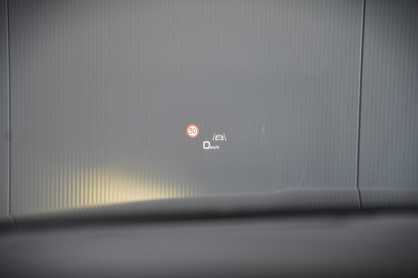 Audi e-tron e-tron 50 quattro Launch edition plus 71 kWh S-Line | Panoramadak | Bang & Olufsen | Head-Up Display | Stoelverwarming | Ambiance Verlichting | Adaptive Cruise Control | Memory Seat | Camera |