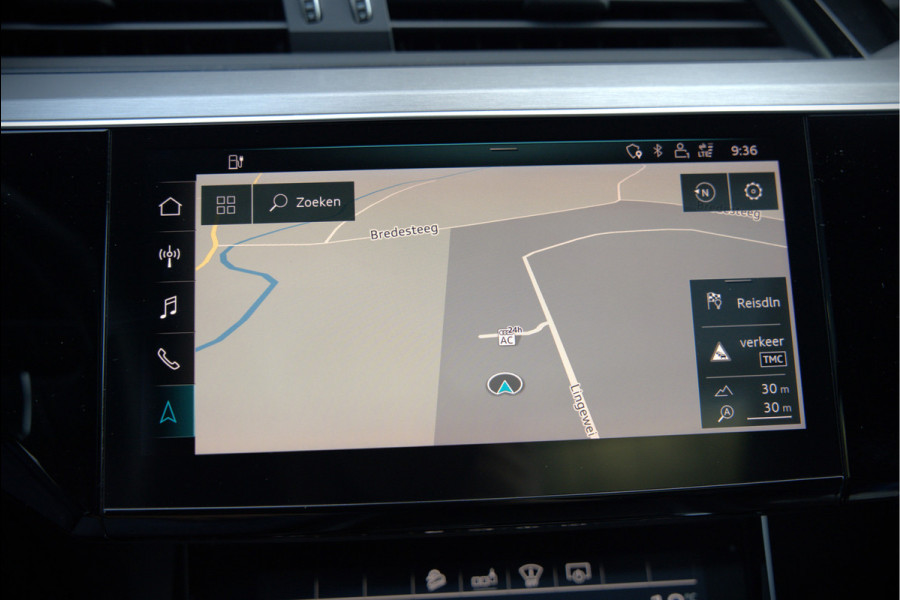 Audi e-tron e-tron 50 quattro Launch edition plus 71 kWh S-Line | Panoramadak | Bang & Olufsen | Head-Up Display | Stoelverwarming | Ambiance Verlichting | Adaptive Cruise Control | Memory Seat | Camera |