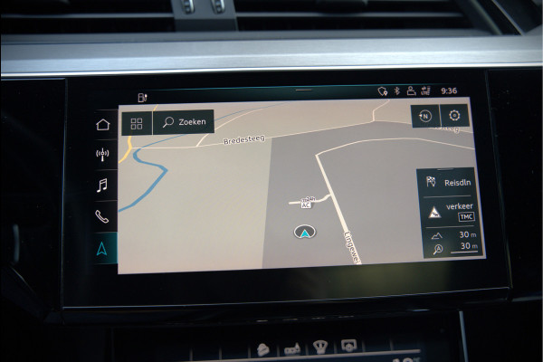 Audi e-tron e-tron 50 quattro Launch edition plus 71 kWh S-Line | Panoramadak | Bang & Olufsen | Head-Up Display | Stoelverwarming | Ambiance Verlichting | Adaptive Cruise Control | Memory Seat | Camera |