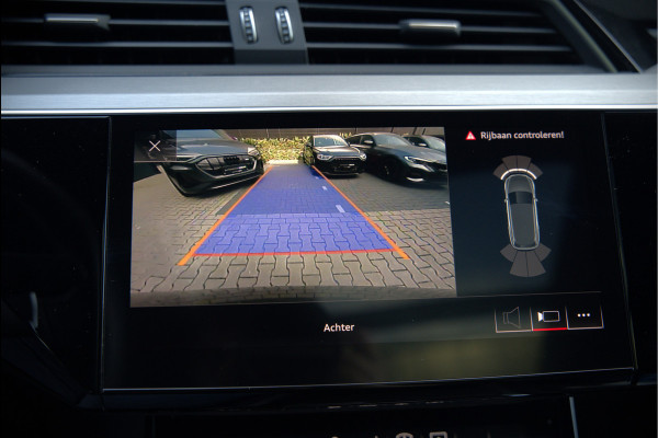Audi e-tron e-tron 50 quattro Launch edition plus 71 kWh S-Line | Panoramadak | Bang & Olufsen | Head-Up Display | Stoelverwarming | Ambiance Verlichting | Adaptive Cruise Control | Memory Seat | Camera |