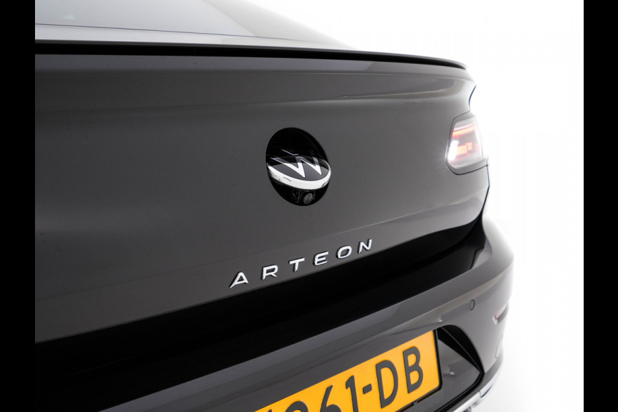Volkswagen Arteon 1.4 TSI eHybrid R-Line Business+ (Plug-In) (INCL-BTW) *PANO | HEAD-UP | LEATHER-MICROFIBRE | FULL-LED | TOPVIEW | ADAPTIVE-CRUISE | BLINDSPOT | HEATED-SPORTSEATS | KEYLESS | NAVI-FULLMAP | PRIVACYGLASS | SHIFTPADDLES | DIGI-COCKPIT |