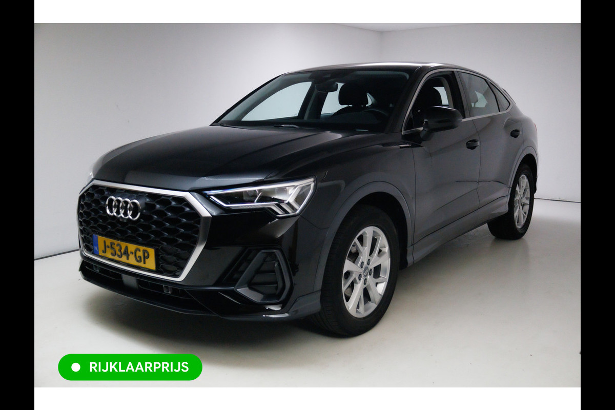 Audi Q3 Sportback 35 TFSI Edition 150 PK | NL Auto | Panoramadak | Leer | 360 camera | El. achterklep Stoelverwarming, Navigatie, App-connect, Lane assist, Cruise, Led verlichting, Regensensor
