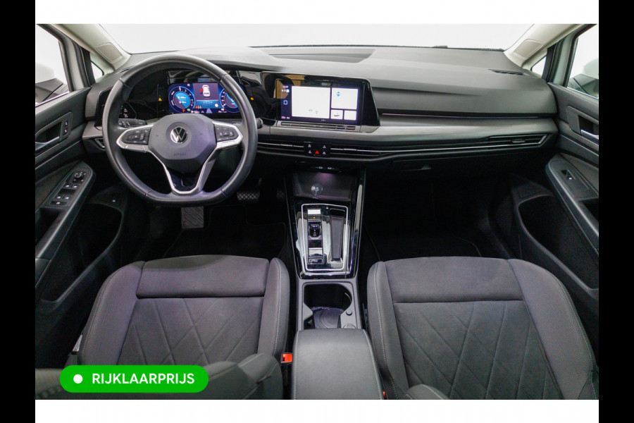 Volkswagen Golf 1.4 eHybrid 204 PK | Camera | Elec. Ergo best. stoel met geheugen en massage | Adap.Cruise, Travelassist, Navigatie, App. connect, IQ Led