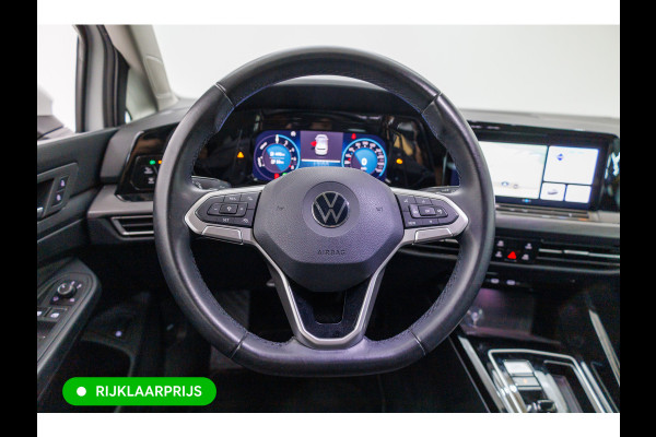 Volkswagen Golf 1.4 eHybrid 204 PK | Camera | Elec. Ergo best. stoel met geheugen en massage | Adap.Cruise, Travelassist, Navigatie, App. connect, IQ Led