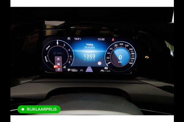 Volkswagen Golf 1.4 eHybrid 204 PK | Camera | Elec. Ergo best. stoel met geheugen en massage | Adap.Cruise, Travelassist, Navigatie, App. connect, IQ Led
