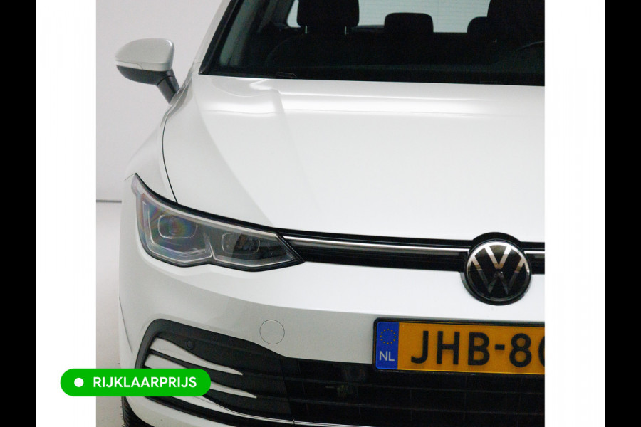 Volkswagen Golf 1.4 eHybrid 204 PK | Camera | Elec. Ergo best. stoel met geheugen en massage | Adap.Cruise, Travelassist, Navigatie, App. connect, IQ Led