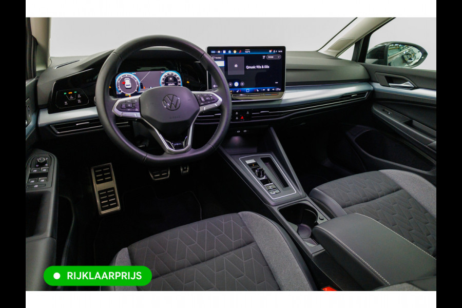 Volkswagen Golf 1.5 eTSI GOAL edition All-season | Navigatie | PDC V+A | Stoel- stuurverwarming Privacy glas, Travel Assist, Adaptive cruise, App-connect