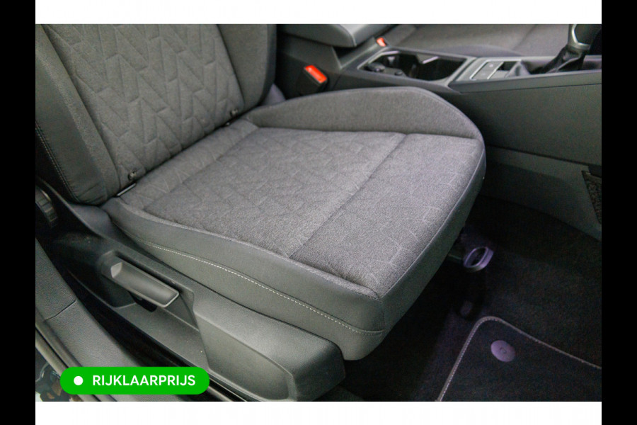 Volkswagen Golf 1.5 TSI Bus. Comf. Ed. 116 PK | Stoel & Stuurverw. | App. connect | Adap. Cruise | Extra getint glas v/a b-stijl | PDC V+ A | Draadloze tel. lader | All season banden
