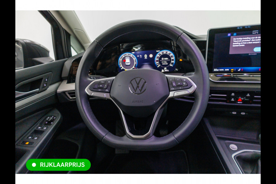 Volkswagen Golf 1.5 TSI Bus. Comf. Ed. 116 PK | Stoel & Stuurverw. | App. connect | Adap. Cruise | Extra getint glas v/a b-stijl | PDC V+ A | Draadloze tel. lader | All season banden