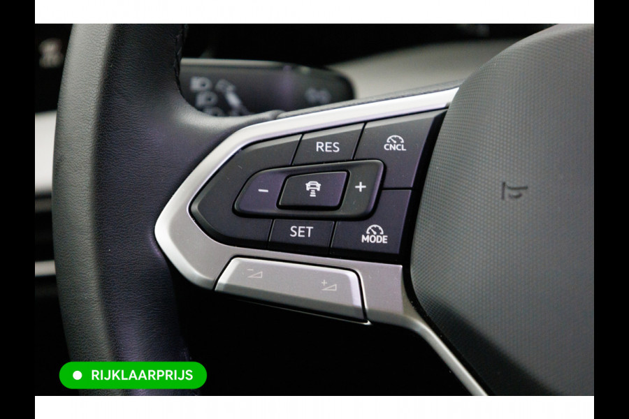 Volkswagen Golf 1.5 TSI Bus. Comf. Ed. 116 PK | Stoel & Stuurverw. | App. connect | Adap. Cruise | Extra getint glas v/a b-stijl | PDC V+ A | Draadloze tel. lader | All season banden