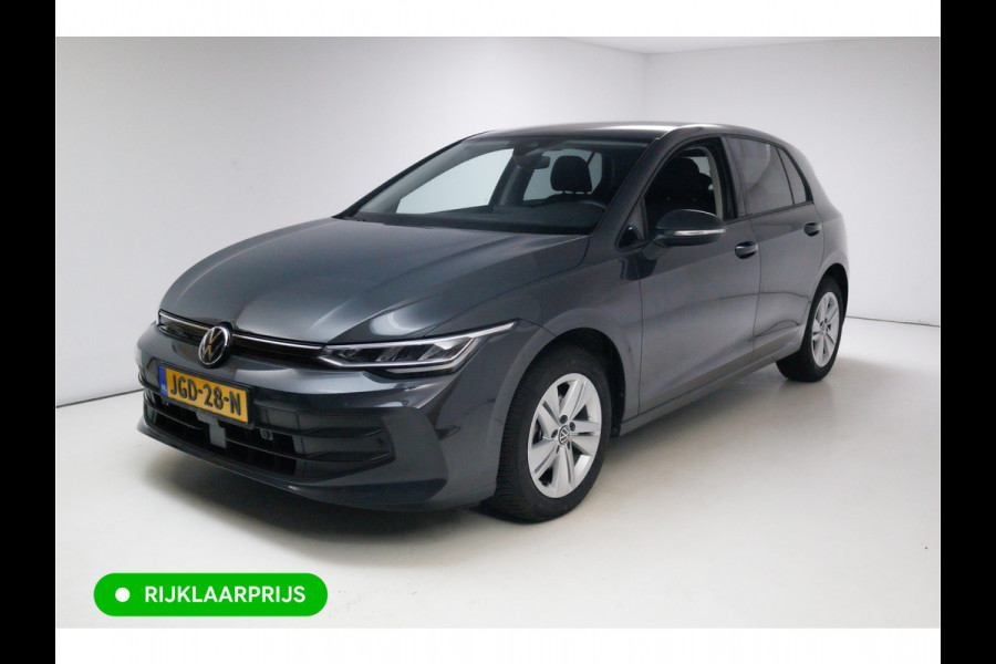 Volkswagen Golf 1.5 TSI Bus. Comf. Ed. 116 PK | Stoel & Stuurverw. | App. connect | Adap. Cruise | Extra getint glas v/a b-stijl | PDC V+ A | Draadloze tel. lader | All season banden