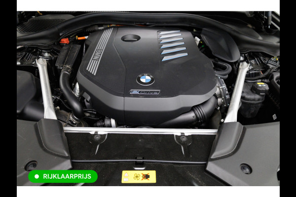 BMW 5 Serie 545e xDrive High Exec. M-sport Black Edition 394 PK automaat | Open Dak | Trekhaak elec. | 360 Camera, Stoel- en stuurverwarming