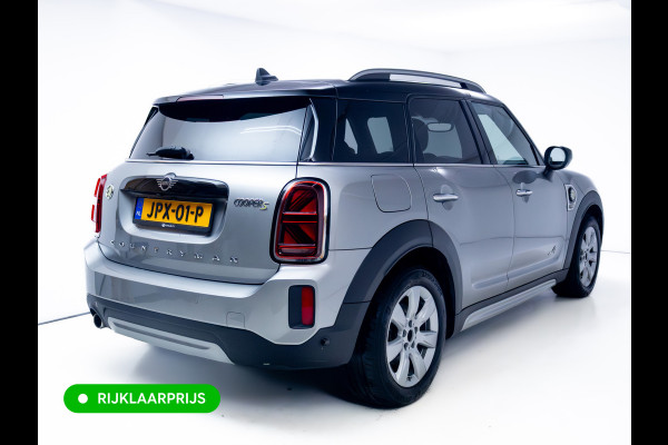 MINI Countryman 2.0 Cooper S E ALL4 Chili | Adap. Cruise | Leer | Elec. achterklep | Sfeerverlichting | Elec. verstelbare en verwarmbare lederen stoelen,  Navigatie, App. connect