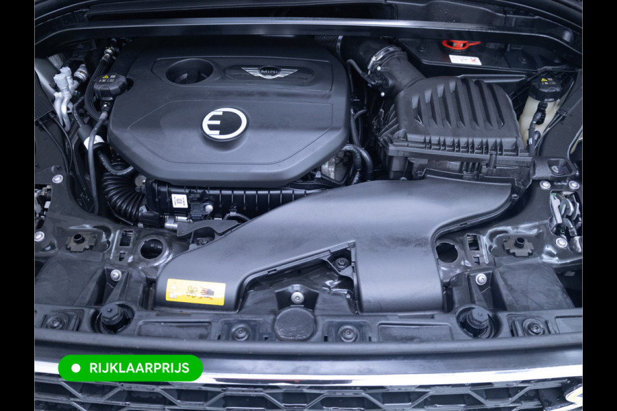 MINI Countryman 2.0 Cooper S E ALL4 Chili | Adap. Cruise | Leer | Elec. achterklep | Sfeerverlichting | Elec. verstelbare en verwarmbare lederen stoelen,  Navigatie, App. connect