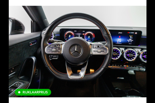 Mercedes-Benz A-Klasse 250 e AMG Line | Cruise-control | PDC V+A + Camera | Stoelverwarming Sfeerverlichting, Extra getint glas, Navigatie, Aplle Carplay/Android auto, Keyless