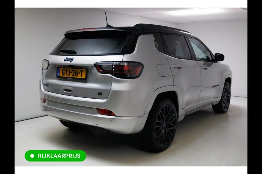 Jeep Compass 4xe 240 Hybrid Electric S 240 PK automaat | Leer | 19 Inch All-season | Stoel- Stuurverwarming Navigatie, Adaptive Cruise, Elektrische achterklep, Camera