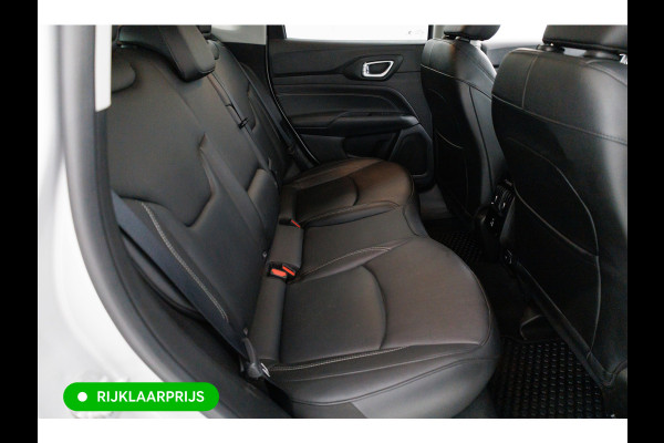 Jeep Compass 4xe 240 Hybrid Electric S 240 PK automaat | Leer | 19 Inch All-season | Stoel- Stuurverwarming Navigatie, Adaptive Cruise, Elektrische achterklep, Camera