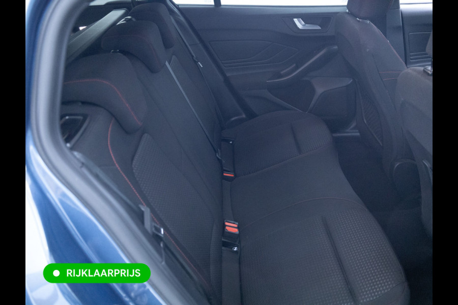 Ford FOCUS Wagon 1.0 EcoBoost Hybrid ST Line 126 PK | Stoel-, Stuur-, en voorruitverwarming | Privacy Glass | Audio Navigatie SYNC4, Cruise, Led, Lendesteun, Parkeerpilot, Parkeersensoren V+A