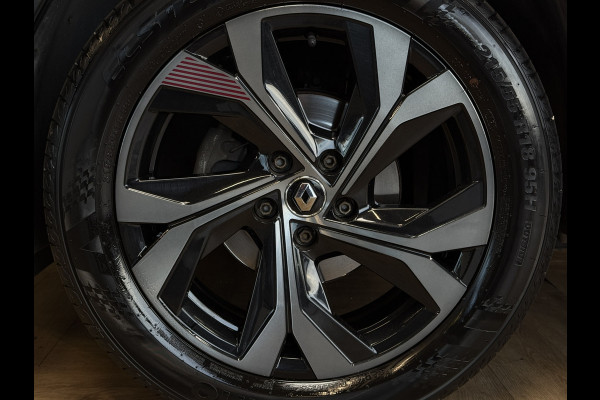 Renault Captur 1.3 TCe 130 Intens | Navi | ACC | Blindspot | Camera |17" | PDC V+A | 100% Onderhouden!