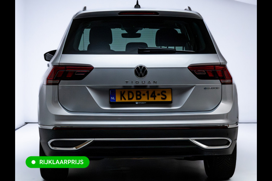 Volkswagen Tiguan 1.4 TSI eHybrid Business | Elec. Panoramadak | Stoel- & Stuurverwarming | Adap. Cruise | Elc. achterklep | All season banden, PDC V+A, IQ Led
