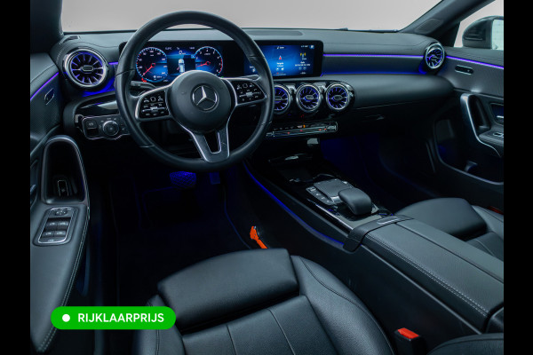 Mercedes-Benz CLA-Klasse Shooting Brake 180 Buss. Sol. Luxury automaat | Leer | Stoelverwarming | Navigatie | Cruise | Elec. klep | Camera All season banden, Sfeerverlichting
