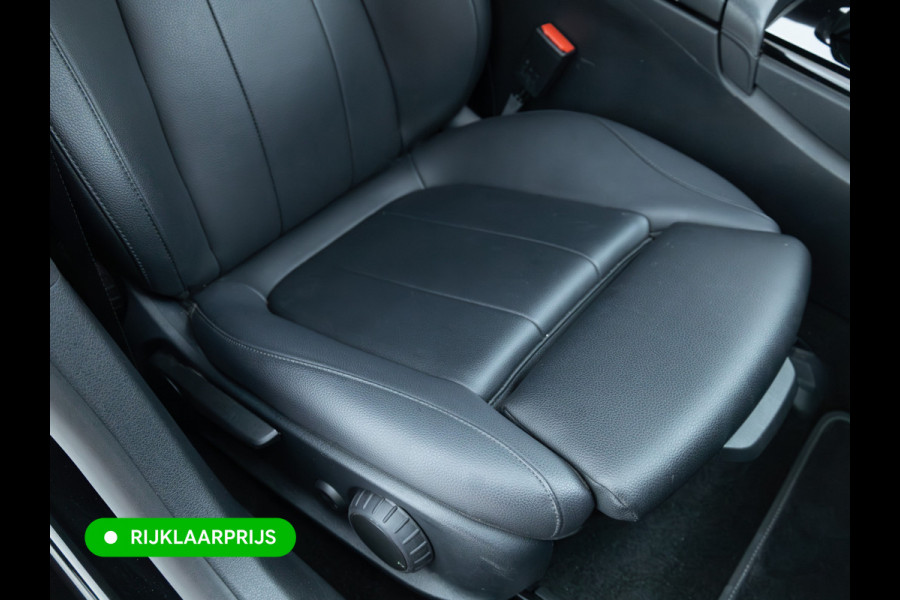 Mercedes-Benz CLA-Klasse Shooting Brake 180 Buss. Sol. Luxury automaat | Leer | Stoelverwarming | Navigatie | Cruise | Elec. klep | Camera All season banden, Sfeerverlichting