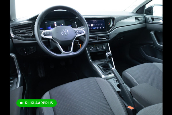Volkswagen Taigo 1.0 TSI Business Comfort Edition | Stoelverwarming | PDC V+A | Airco | Led | DAB | Apple Carplay, Android auto, All season banden