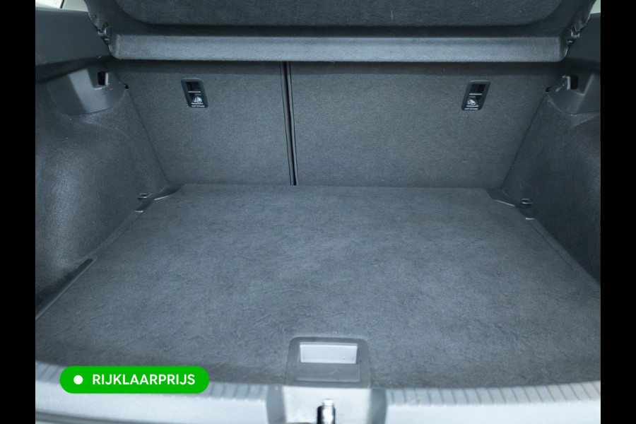 Volkswagen Taigo 1.0 TSI Business Comfort Edition | Stoelverwarming | PDC V+A | Airco | Led | DAB | Apple Carplay, Android auto, All season banden