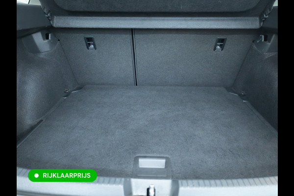 Volkswagen Taigo 1.0 TSI Business Comfort Edition | Stoelverwarming | PDC V+A | Airco | Led | DAB | Apple Carplay, Android auto, All season banden
