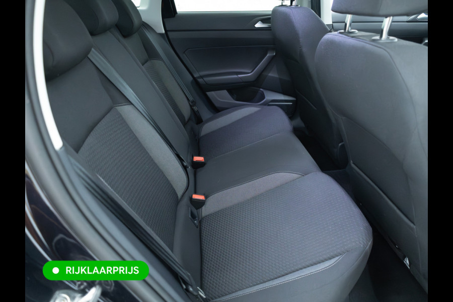 Volkswagen Taigo 1.0 TSI Business Comfort Edition | Stoelverwarming | PDC V+A | Airco | Led | DAB | Apple Carplay, Android auto, All season banden