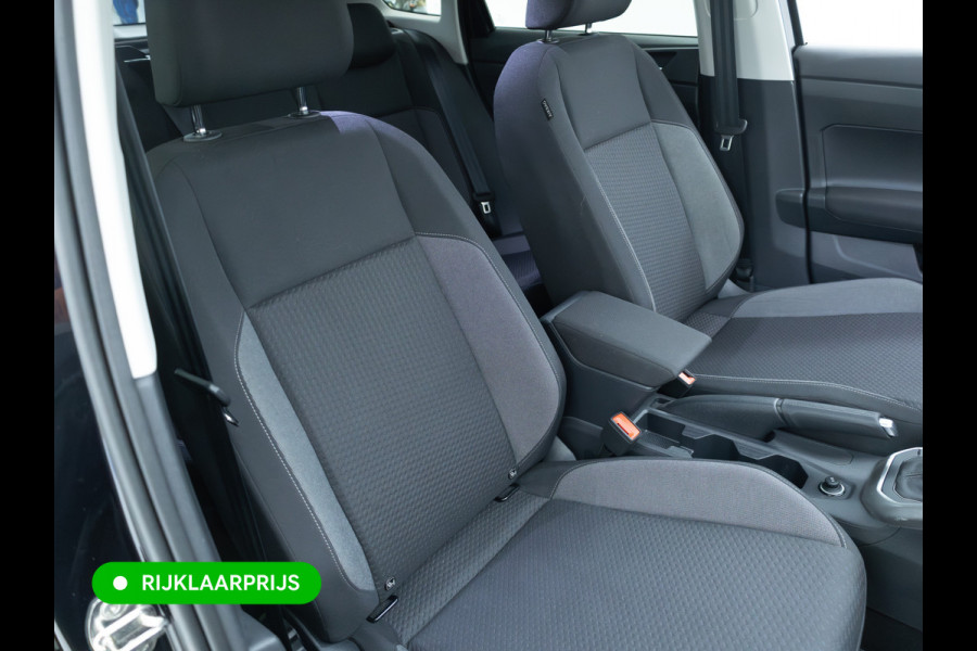 Volkswagen Taigo 1.0 TSI Business Comfort Edition | Stoelverwarming | PDC V+A | Airco | Led | DAB | Apple Carplay, Android auto, All season banden