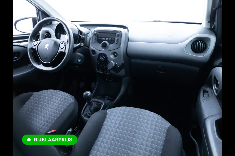 Peugeot 108 1.0 e-VTi Active 73 PK | Airconditioning | BT Telefoon & Audio | DAB | Led Dagrijverlichting | Zwart met. | Multifunctioneel stuurwiel, Centrale vergrendeling met afstandsbediening