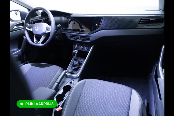 Volkswagen Taigo 1.0 TSI Business Comfort Edition | Stoelverwarming | PDC V+A | Airco | Led | DAB | Apple Carplay, Android auto, All season banden