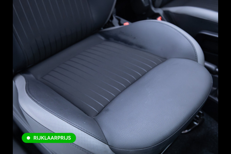 Fiat 500C 1.0 Hybrid Rockstar | Beats audio | Climate control | Cruise | Electrische cabrio kap | Apple Carplay, Android auto | PDC achter, Electrische ramen voor