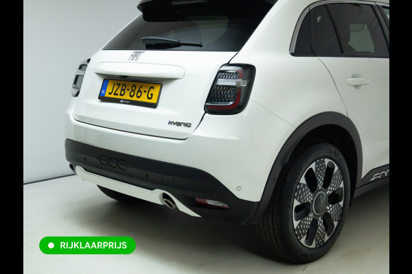 Fiat 600 1.2 Hybrid La Prima | Leer | Stoelverw. | Camera | Adap. Cruise | Sfeerverlichting | Elec. verst. best. stoel met massage en len Apple Carplay/Android auto, Navigatie, Led, PDC V+ A, Keyless entry & start