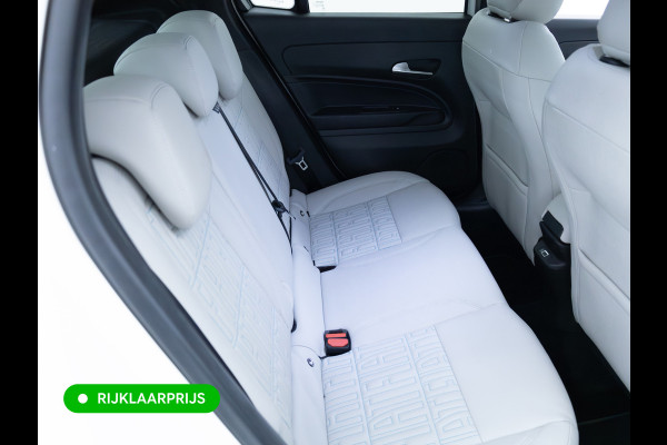 Fiat 600 1.2 Hybrid La Prima | Leer | Stoelverw. | Camera | Adap. Cruise | Sfeerverlichting | Elec. verst. best. stoel met massage en len Apple Carplay/Android auto, Navigatie, Led, PDC V+ A, Keyless entry & start