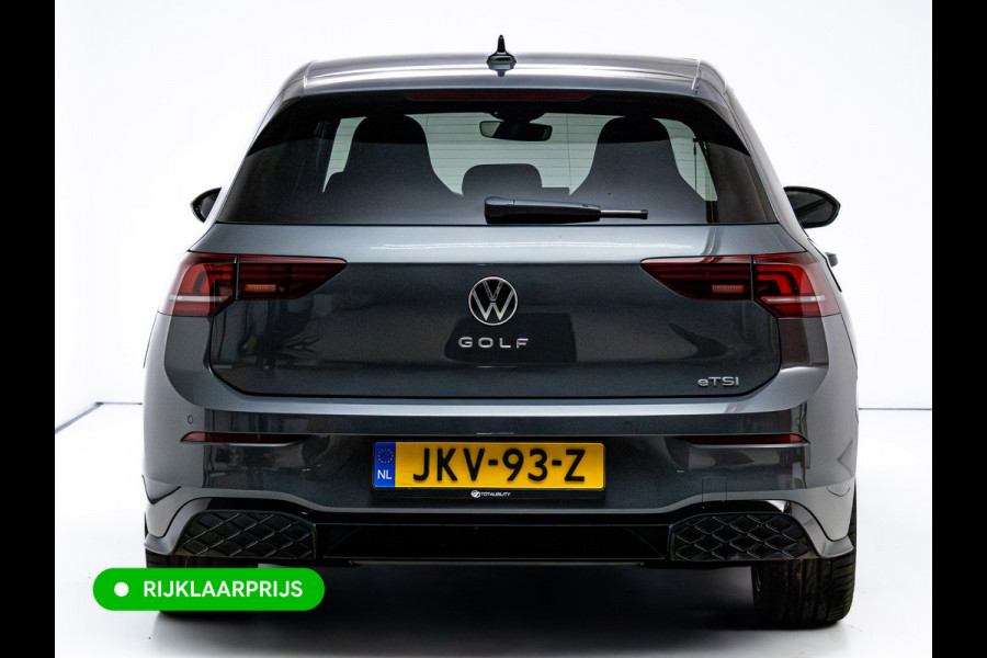 Volkswagen Golf 1.5 eTSI R-Line Edition 150 PK | Panoramadak | Elect. Trekhaak | Stoel- & Stuurverw. | Adap. Cruise | Achteruitrijcamera, Apple Carplay, Android auto
