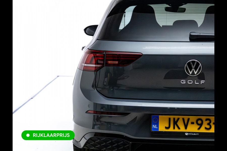 Volkswagen Golf 1.5 eTSI R-Line Edition 150 PK | Panoramadak | Elect. Trekhaak | Stoel- & Stuurverw. | Adap. Cruise | Achteruitrijcamera, Apple Carplay, Android auto