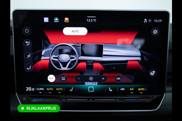 Volkswagen Golf 1.5 eTSI R-Line Edition 150 PK | Panoramadak | Elect. Trekhaak | Stoel- & Stuurverw. | Adap. Cruise | Achteruitrijcamera, Apple Carplay, Android auto