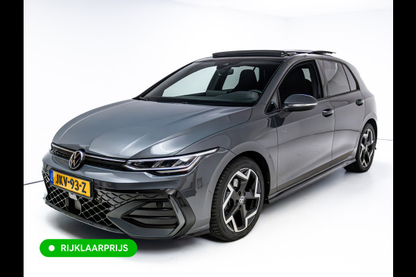 Volkswagen Golf 1.5 eTSI R-Line Edition 150 PK | Panoramadak | Elect. Trekhaak | Stoel- & Stuurverw. | Adap. Cruise | Achteruitrijcamera, Apple Carplay, Android auto