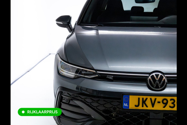 Volkswagen Golf 1.5 eTSI R-Line Edition 150 PK | Panoramadak | Elect. Trekhaak | Stoel- & Stuurverw. | Adap. Cruise | Achteruitrijcamera, Apple Carplay, Android auto