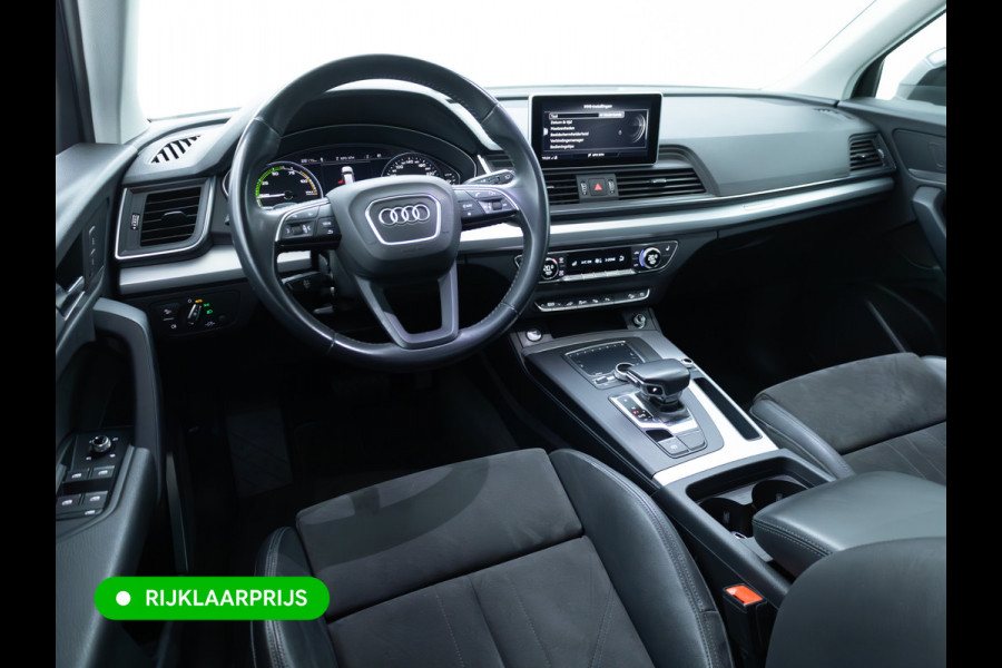 Audi Q5 50 TFSI e quattro S edition | Stoelverwarming | Trekhaak | El.achterklep | Navigatie | 360 camera Cruise-control, All-season, Climate-control
