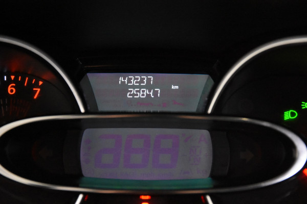 Renault Clio 0.9 TCe Intens Climate Control*Stoelverwarming*Navigatie*