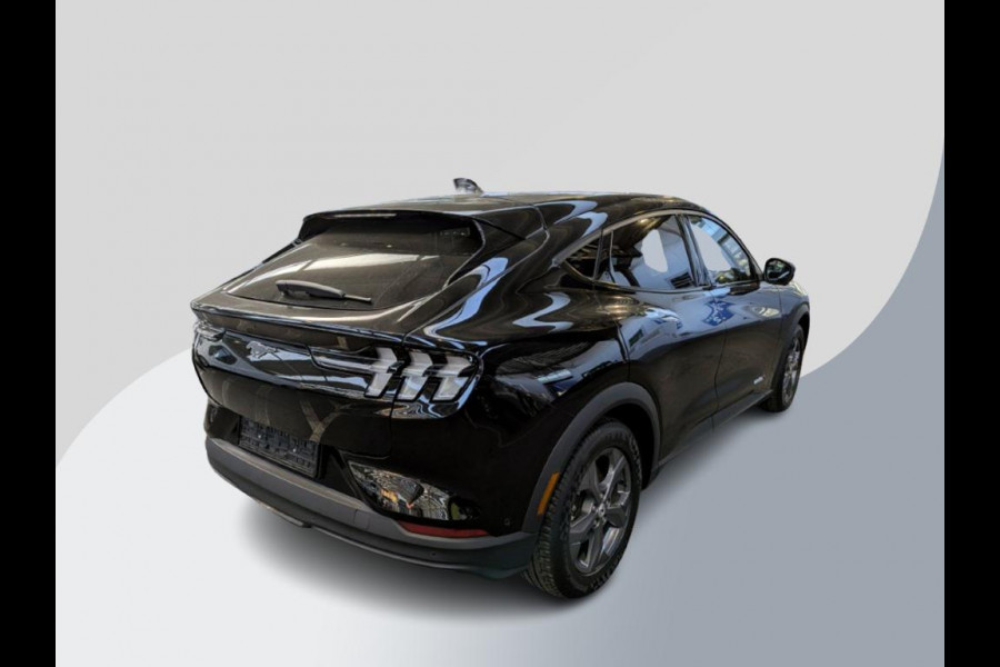 Ford Mustang Mach-E Extended RWD 98 kWh | 29.500 KM | Trekhaak | Panorama - Dak | Technology Pack | WORDT VERWACHT!