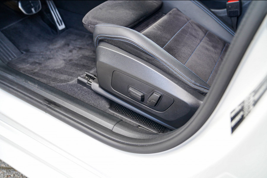 BMW X2 SDrive20i |M-pakket | BMW LED | Elektrische verstelbare stoelen | Camera | Elektrische trekhaak | M Pakket